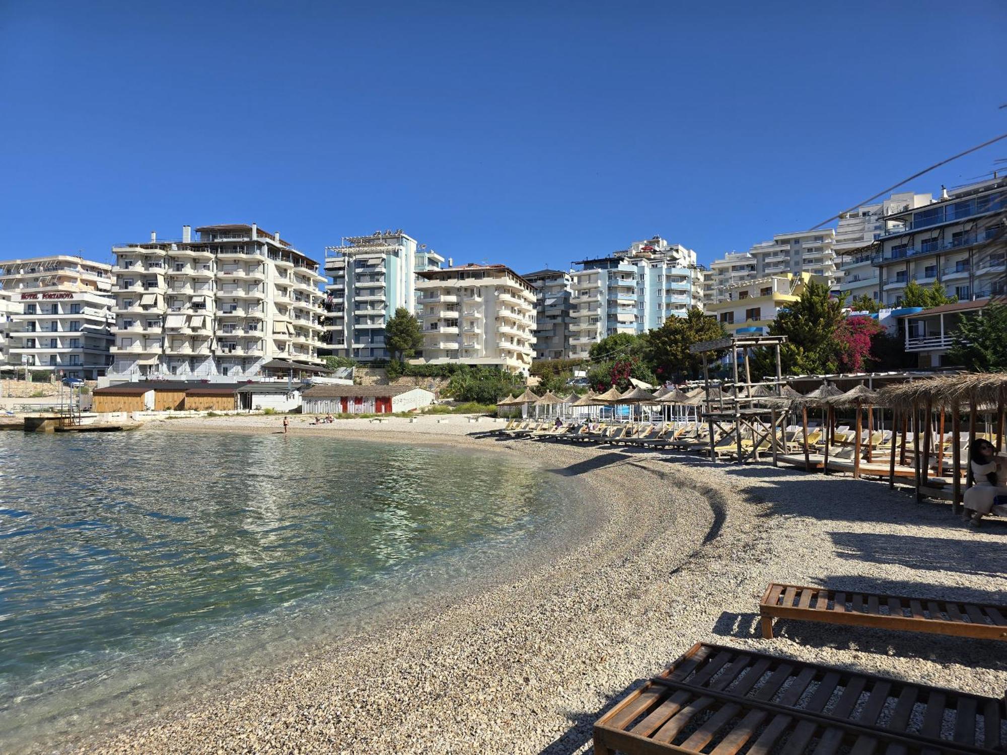 Happy Stay Eri Σαράντα Εξωτερικό φωτογραφία
